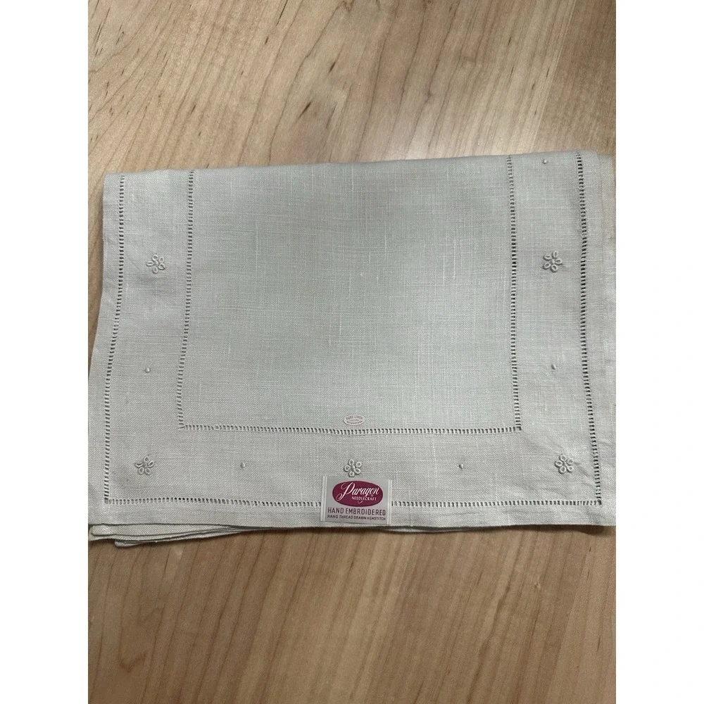 Vtg Paragon Needlecraft Hand Embroidered Linen Napkins & Place Mats Set of 8 MCM